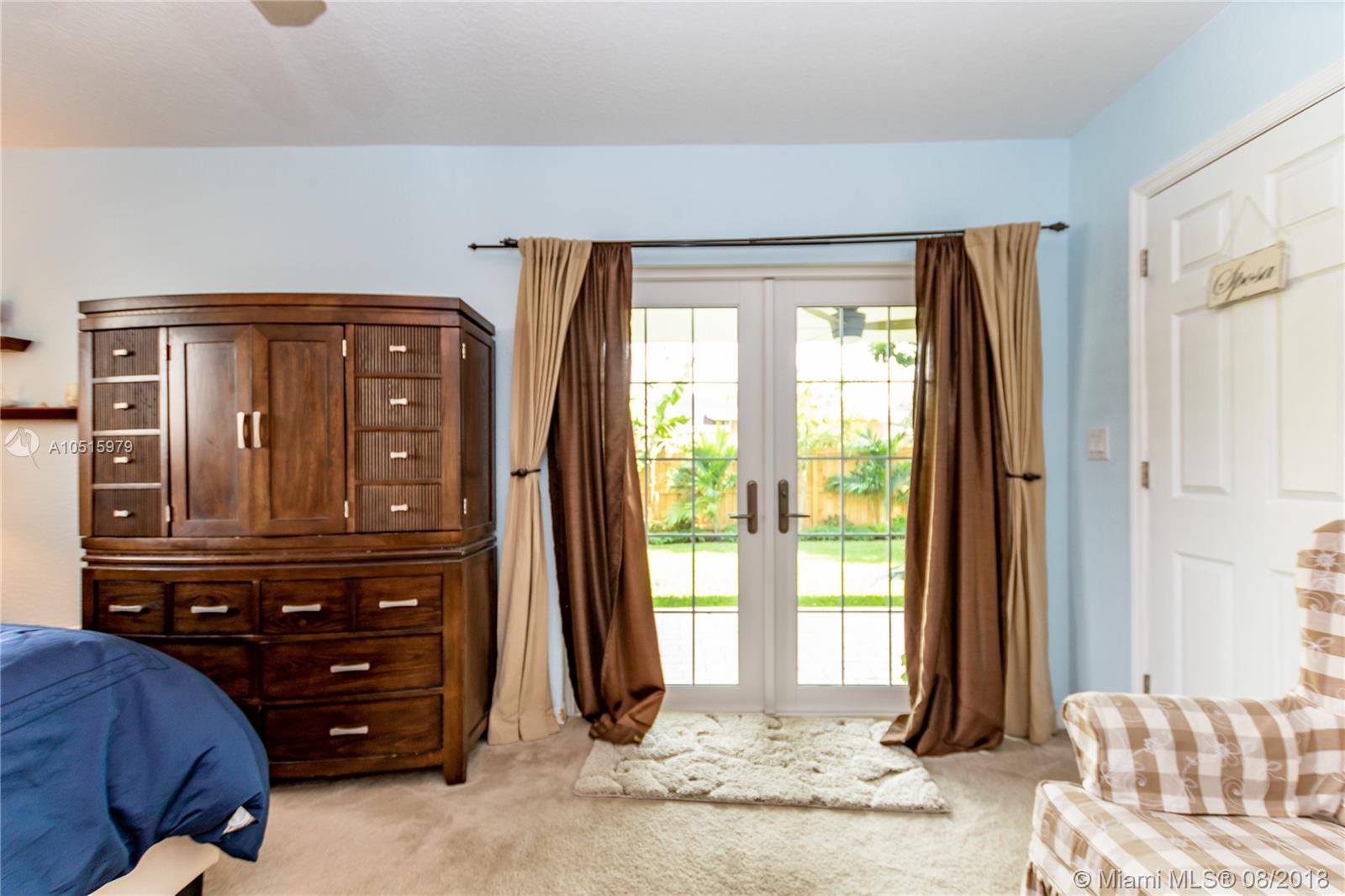 COUNTRY CLUB ESTATES SEC - Residential