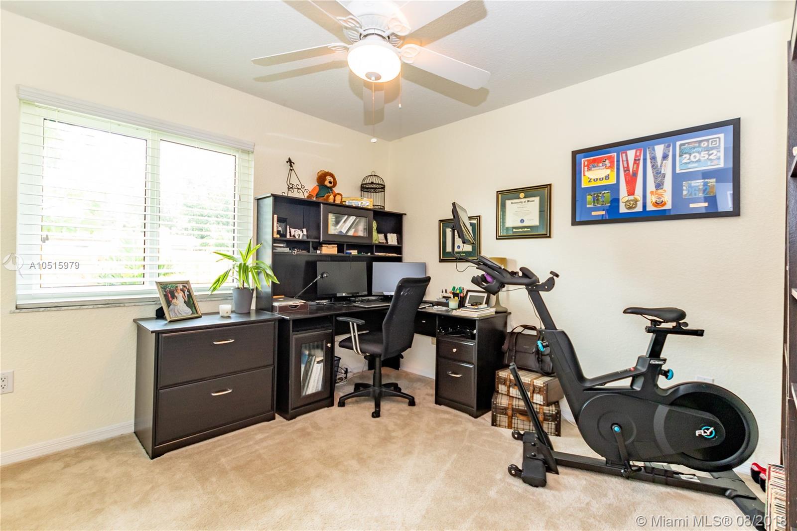 COUNTRY CLUB ESTATES SEC - Residential