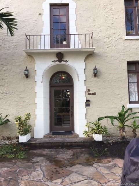 HOLLYWOOD - Residential