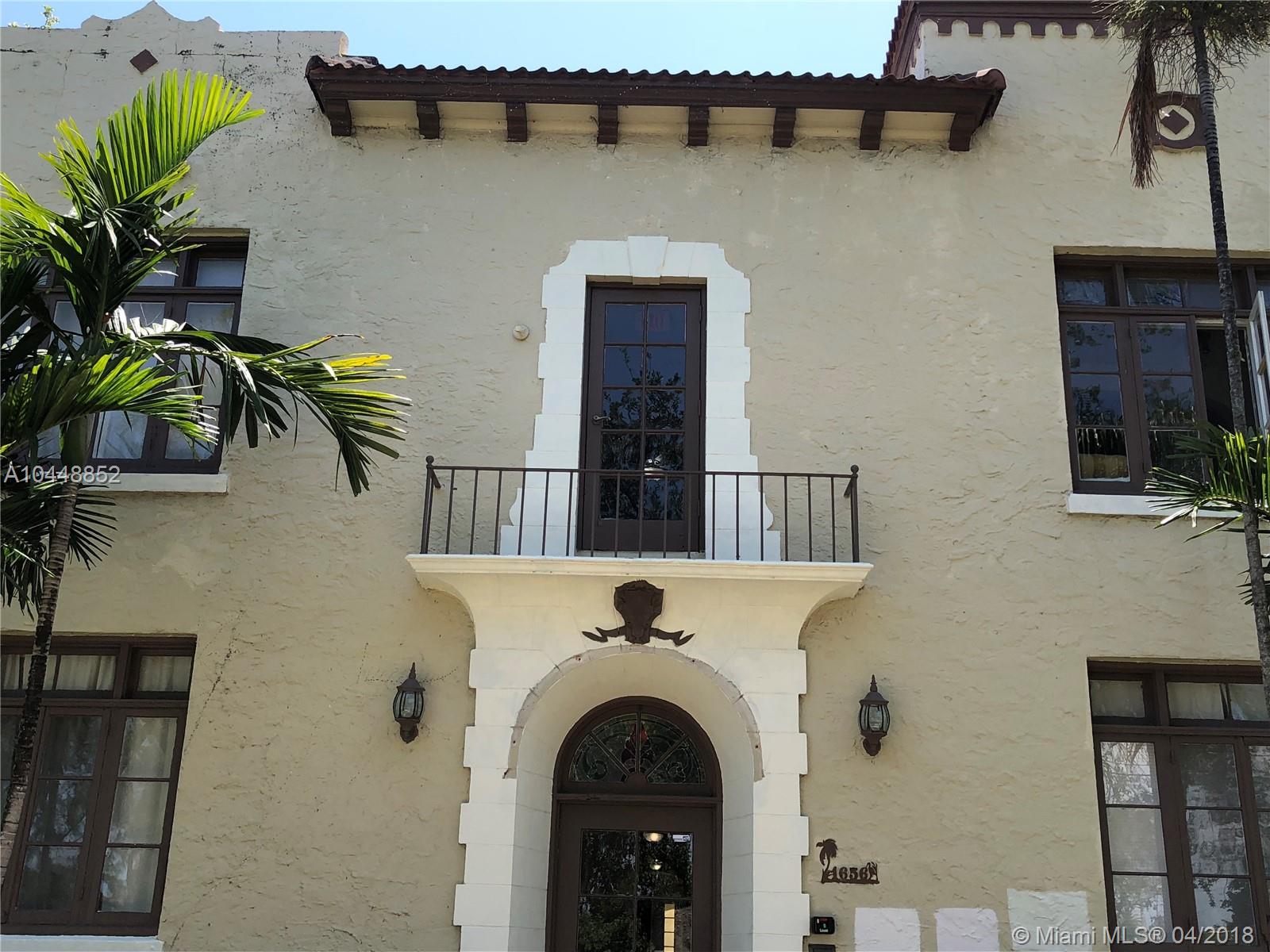 HOLLYWOOD - Residential