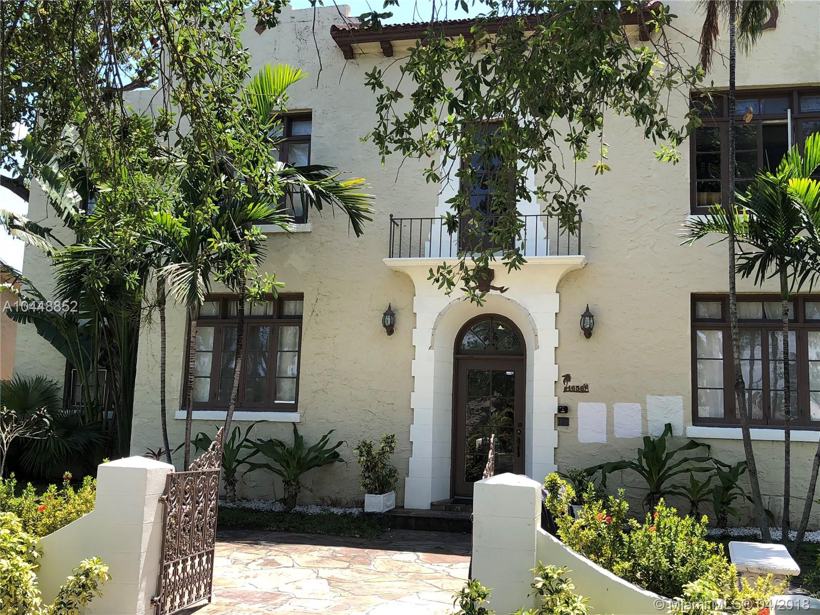 HOLLYWOOD - Residential