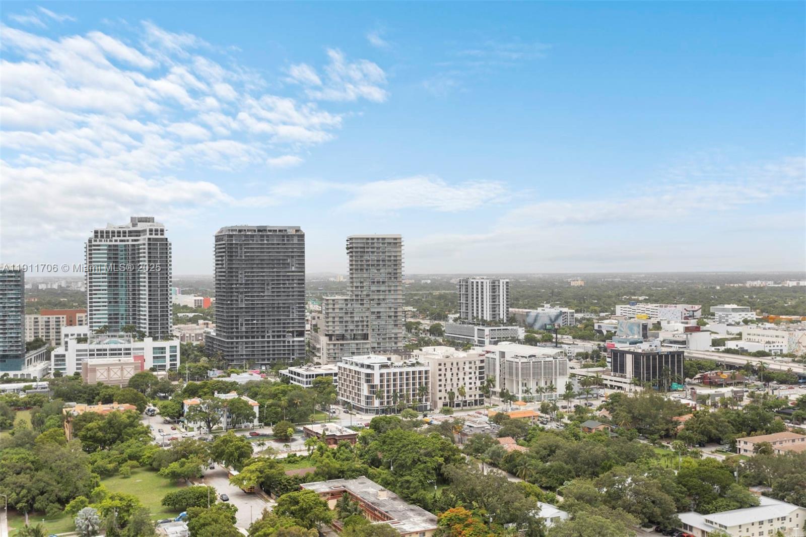 ONE PARAISO CONDO - Residential