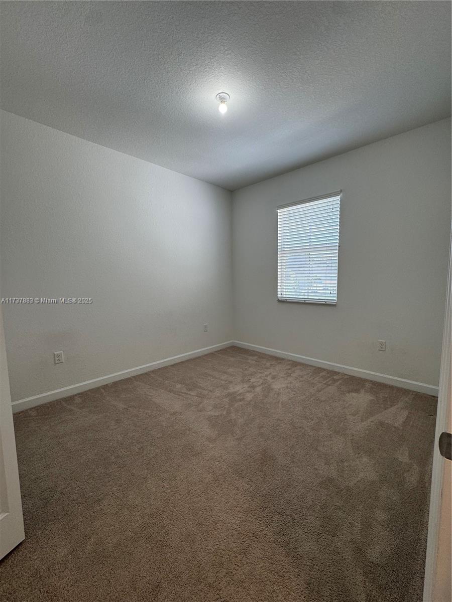 GOLF PARK SEC 1 - Residential Lease