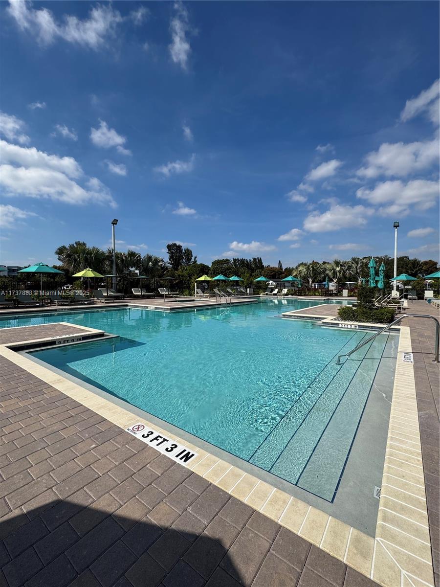 GOLF PARK SEC 1 - Residential Lease