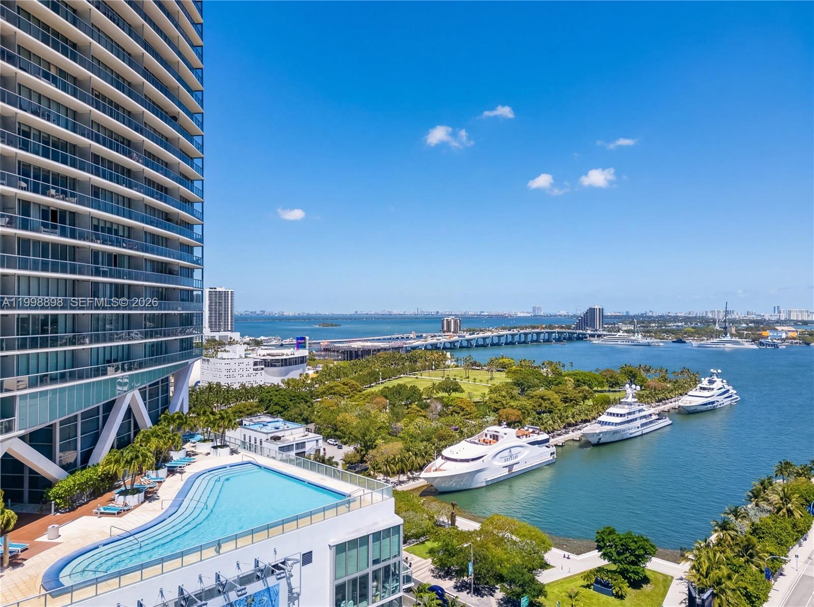 MARINABLUE CONDO - Residential Lease