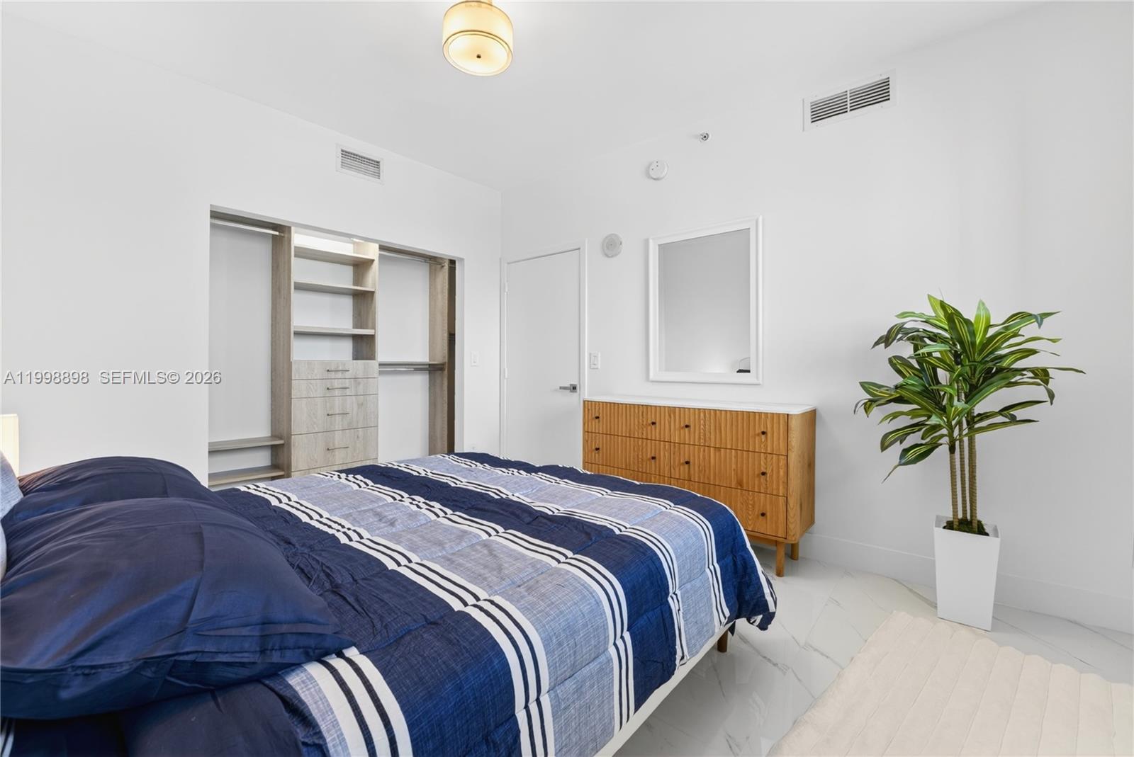 MARINABLUE CONDO - Residential Lease