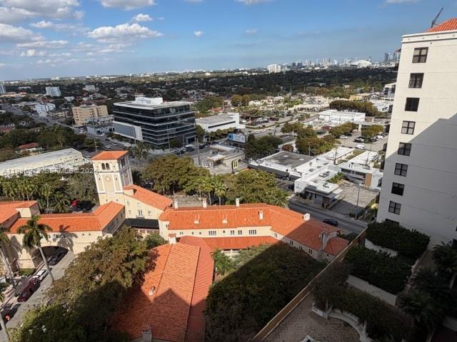 PUERTA DE PALMAS CONDO - Residential