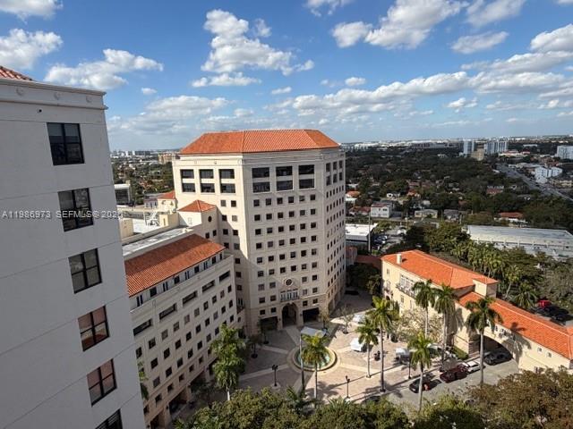 PUERTA DE PALMAS CONDO - Residential