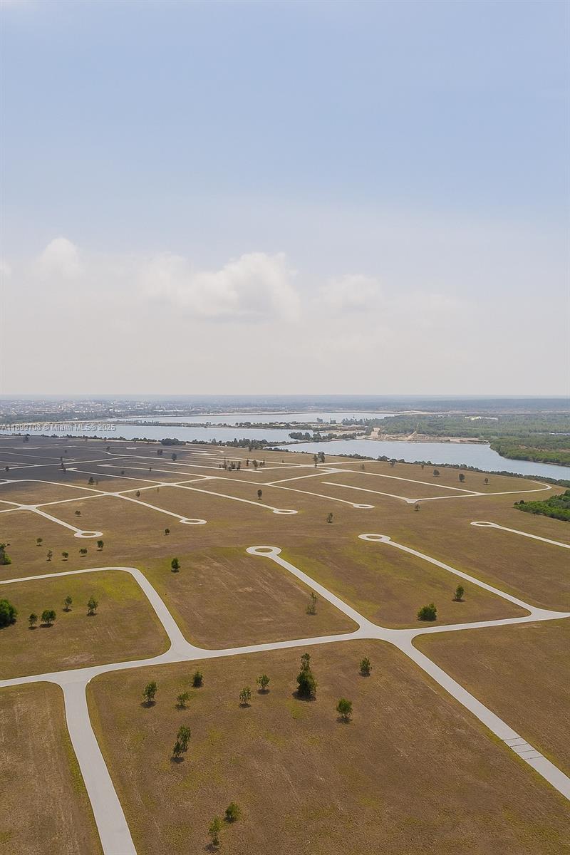 Gasparil Breeze - Land