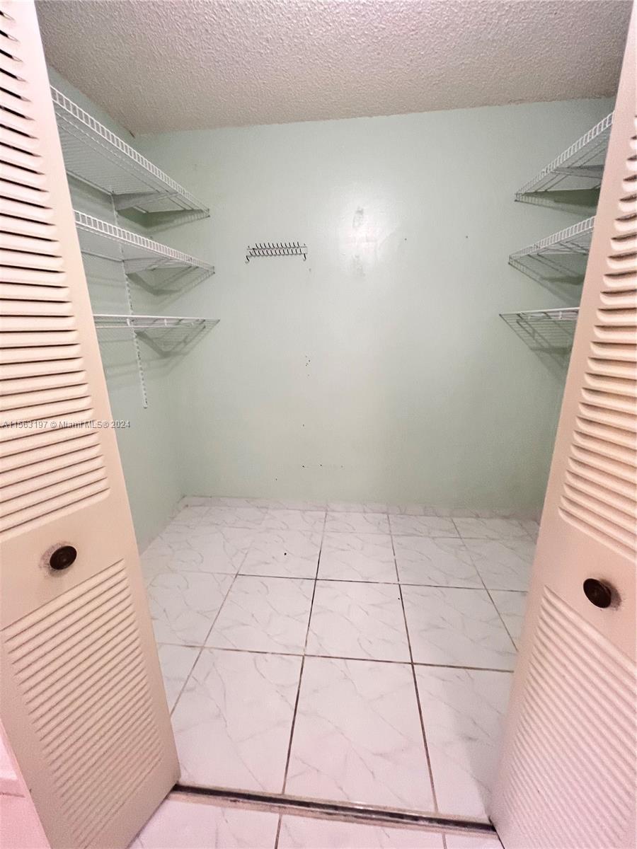 TERRANOVA CONDO 13 - Residential Lease