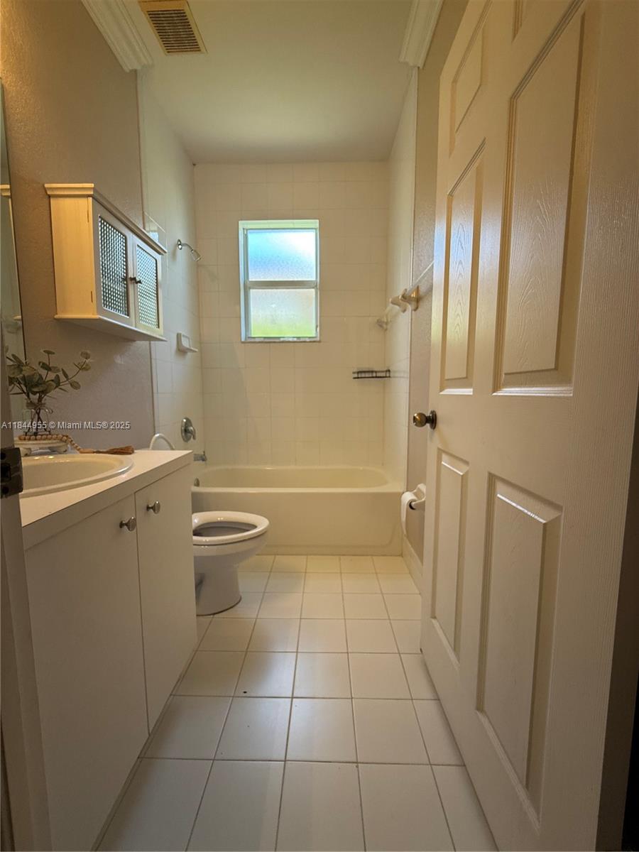 16553 SW 55th Ter