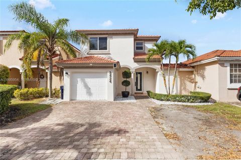 2424 SW 152nd Path Miami FL 33185