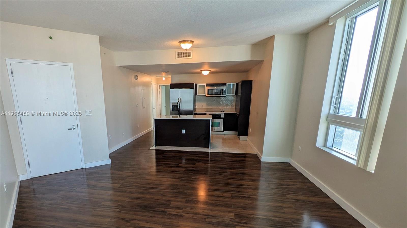 QUANTUM ON THE BAY CONDO - Residential Lease