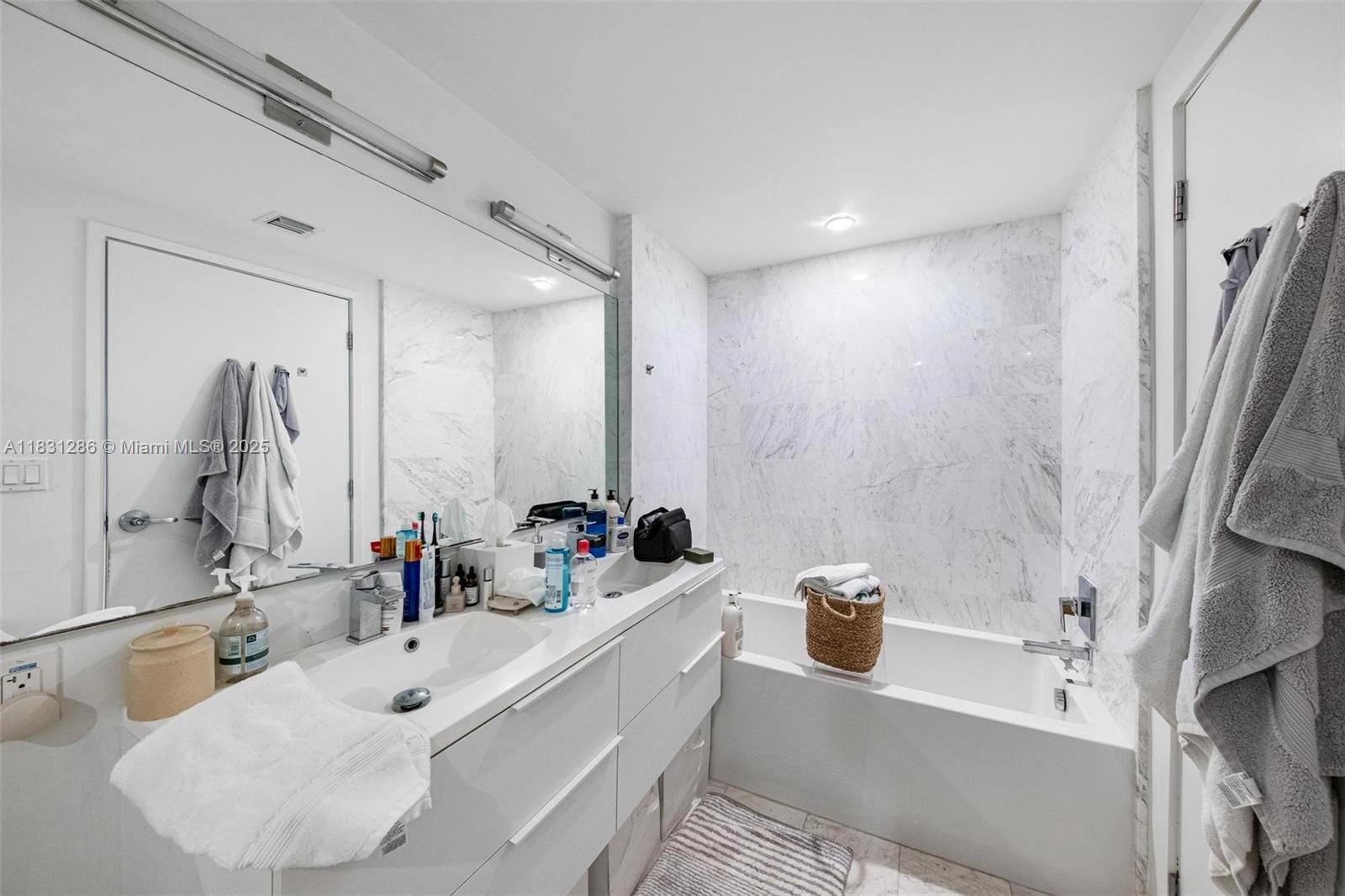 KAI AT BAY HARBOR CONDO - Residential