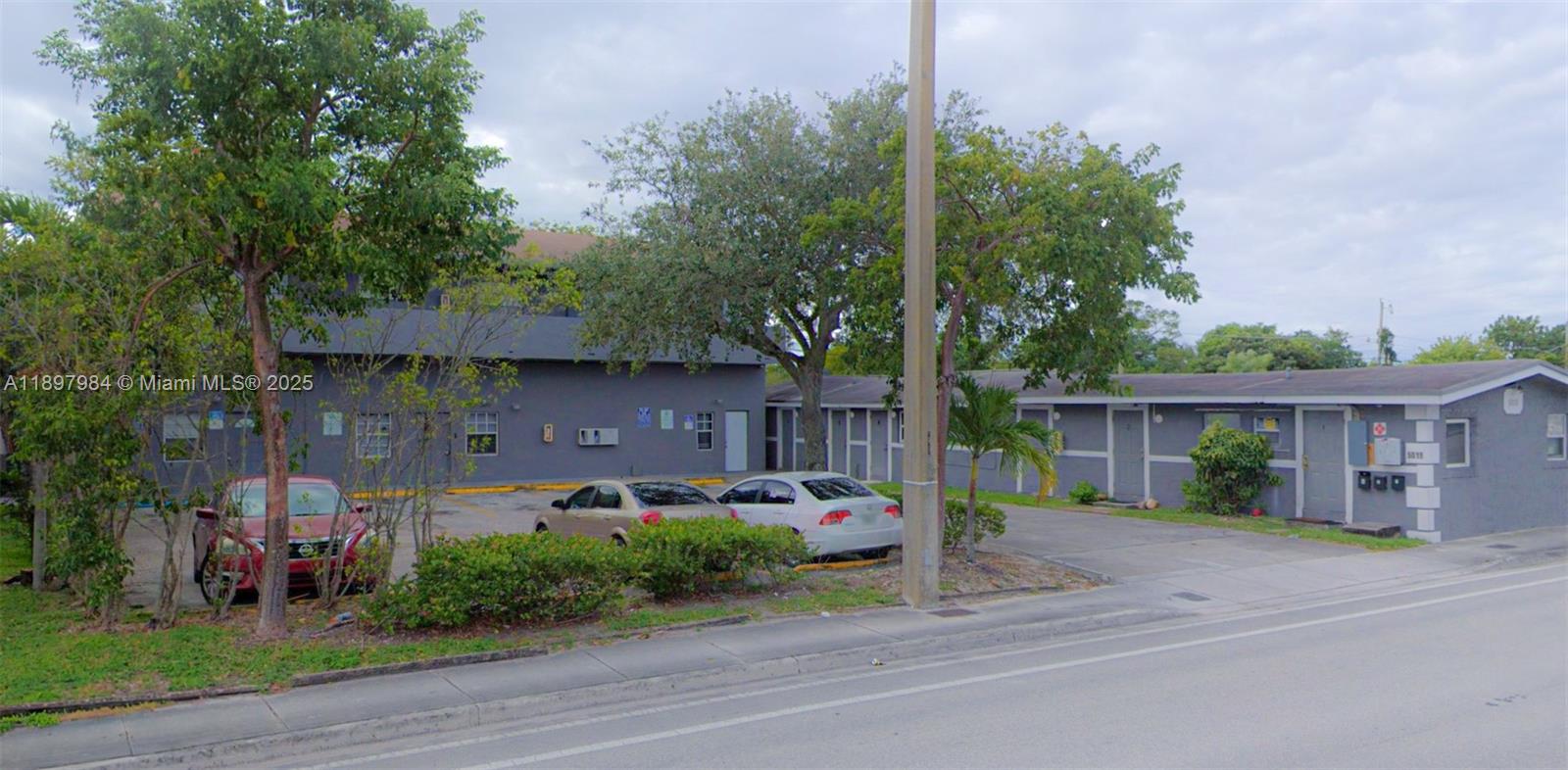 CARVER RANCHES - Residential Income