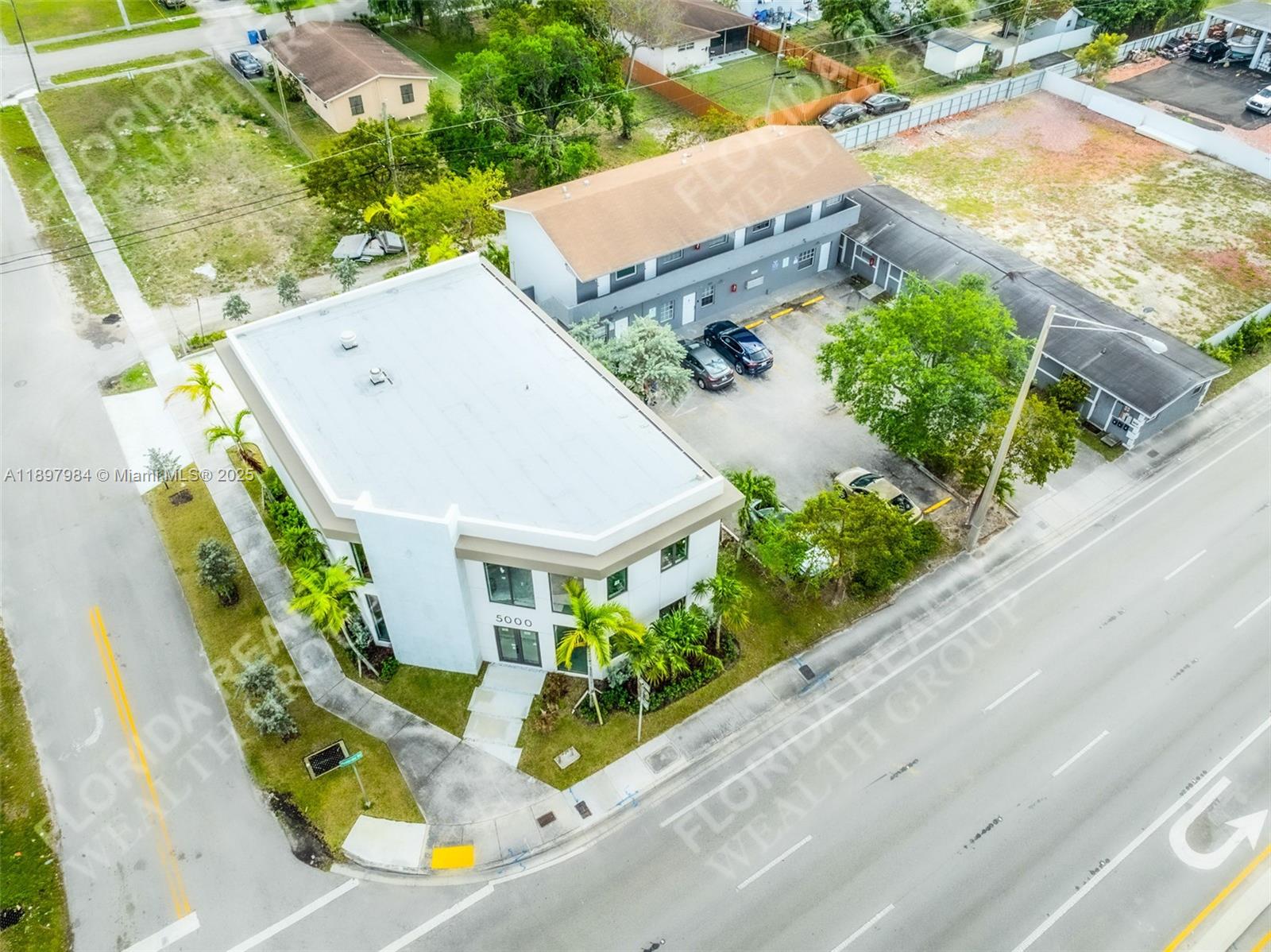 CARVER RANCHES - Residential Income