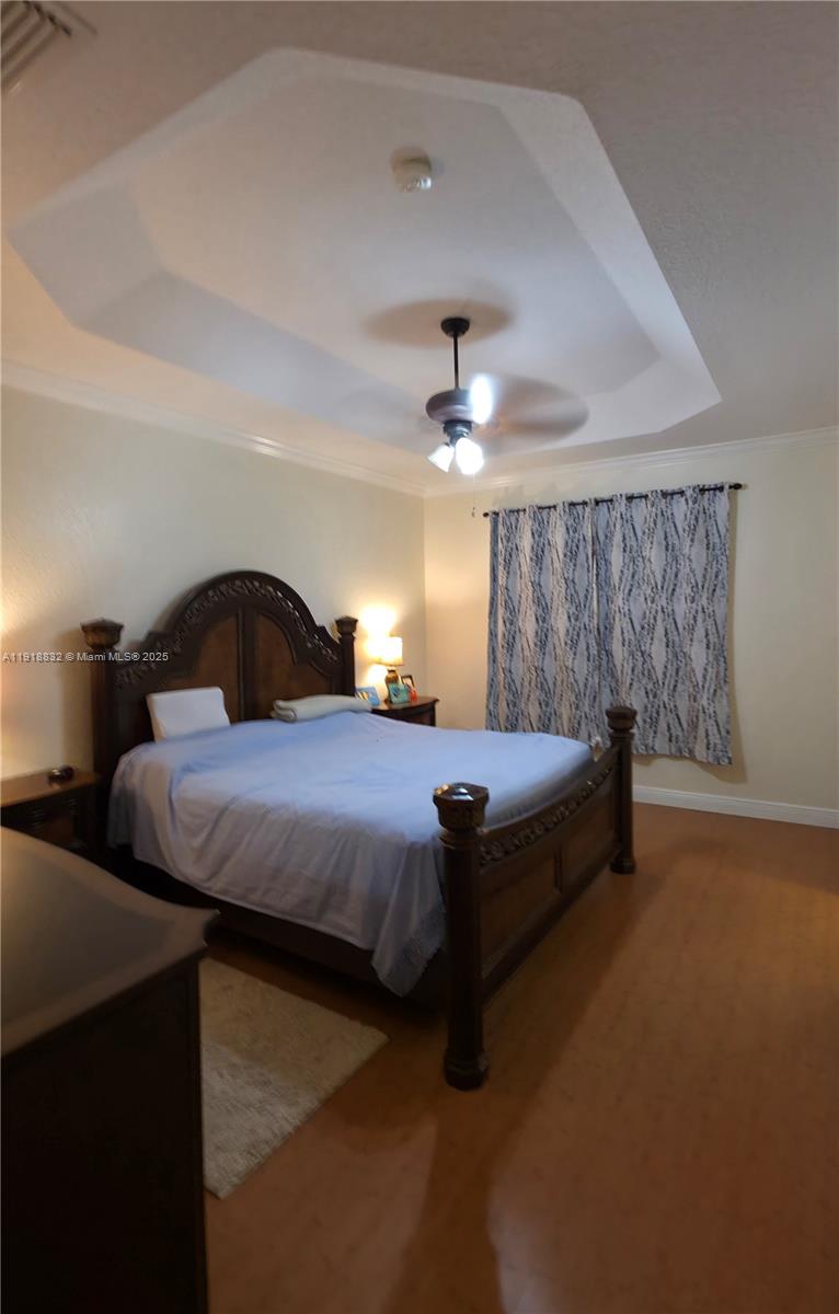 COURTS AT TUSCANY - Residential