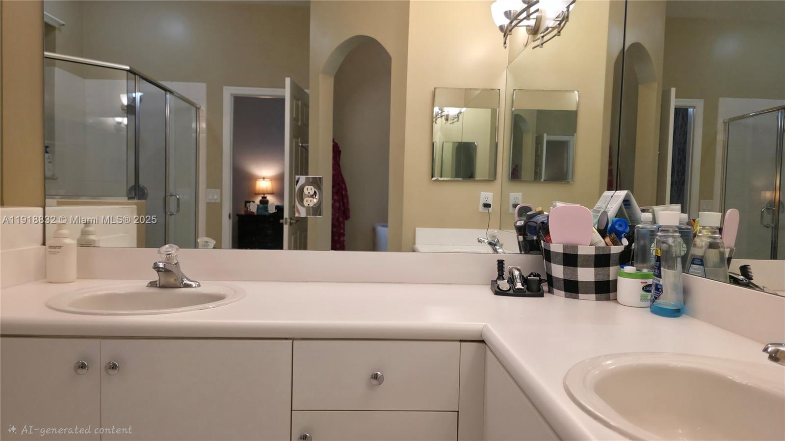 COURTS AT TUSCANY - Residential