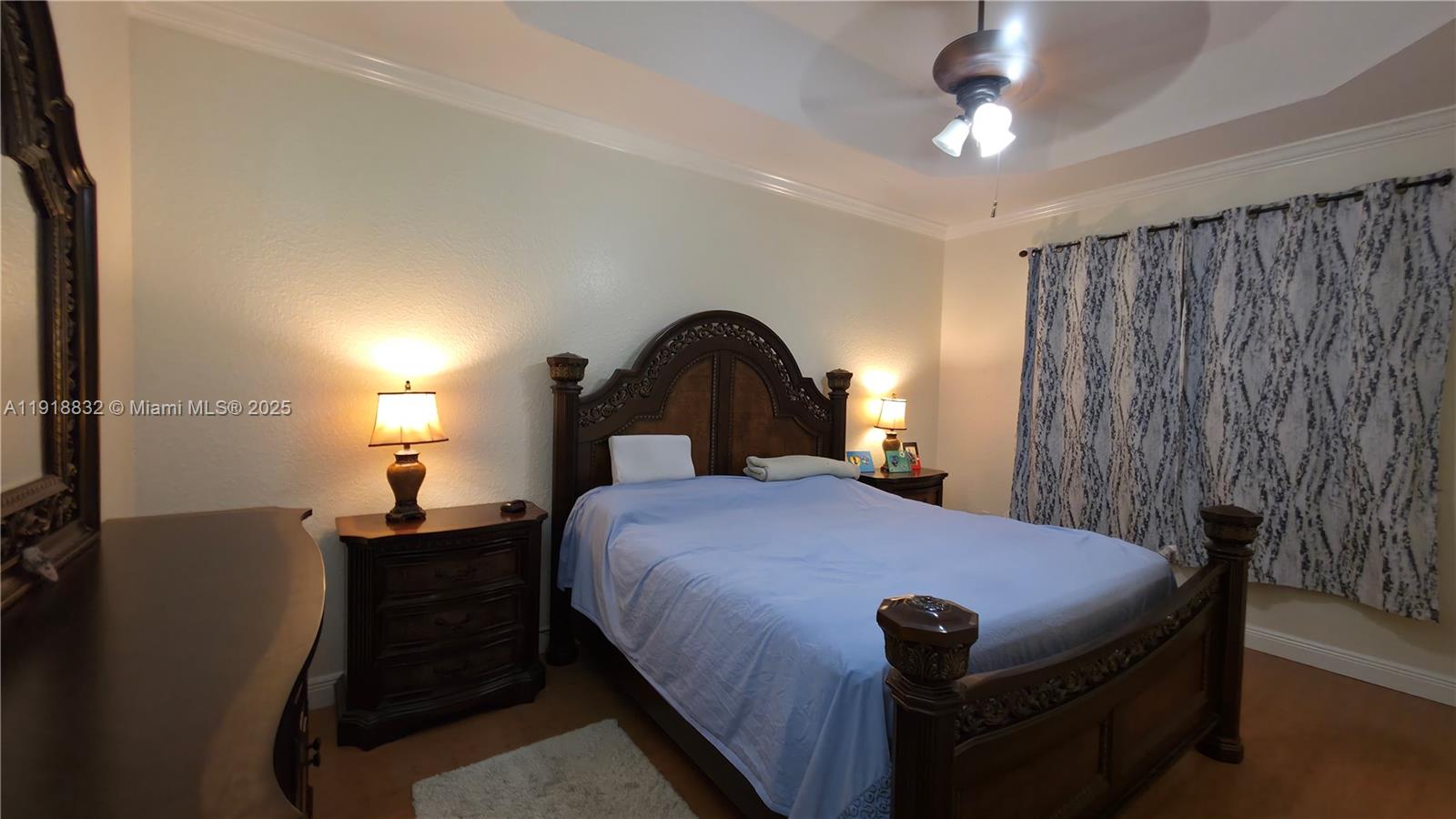 COURTS AT TUSCANY - Residential