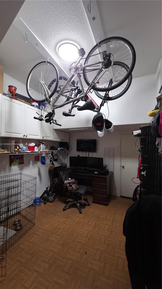 COURTS AT TUSCANY - Residential