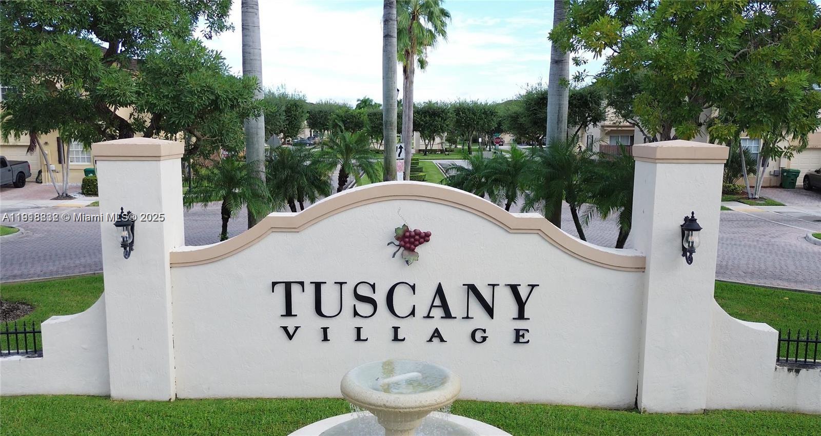 COURTS AT TUSCANY - Residential