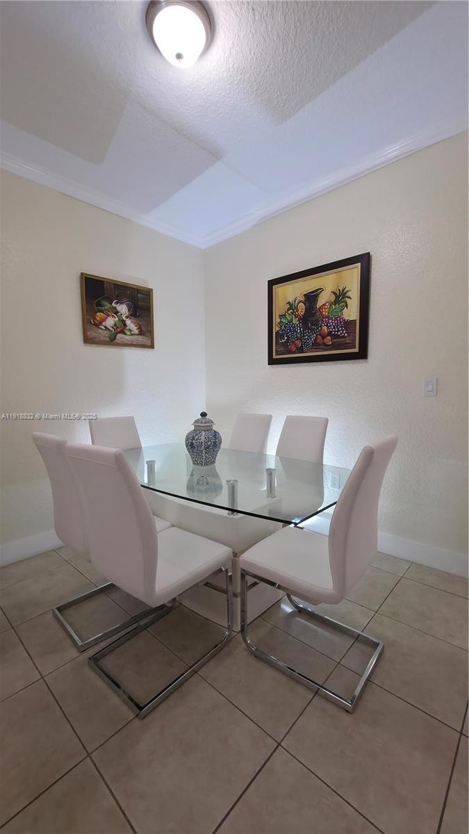 COURTS AT TUSCANY - Residential