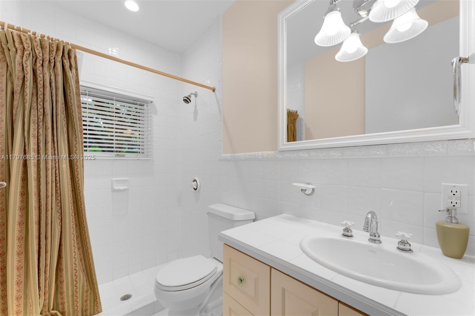 Ponce Davis - Residential