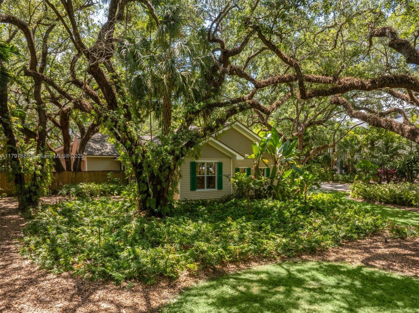 Ponce Davis - Residential