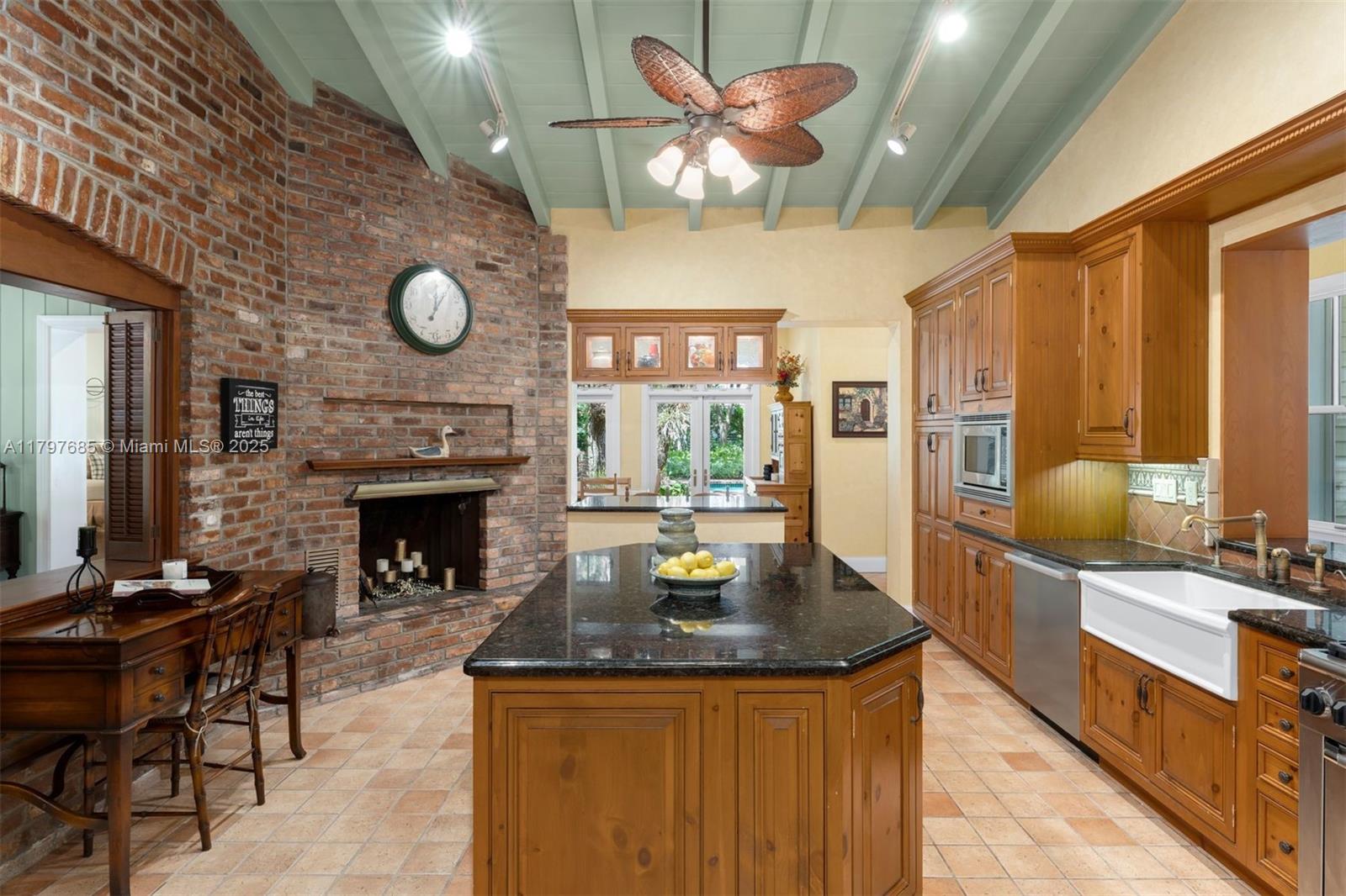 Ponce Davis - Residential