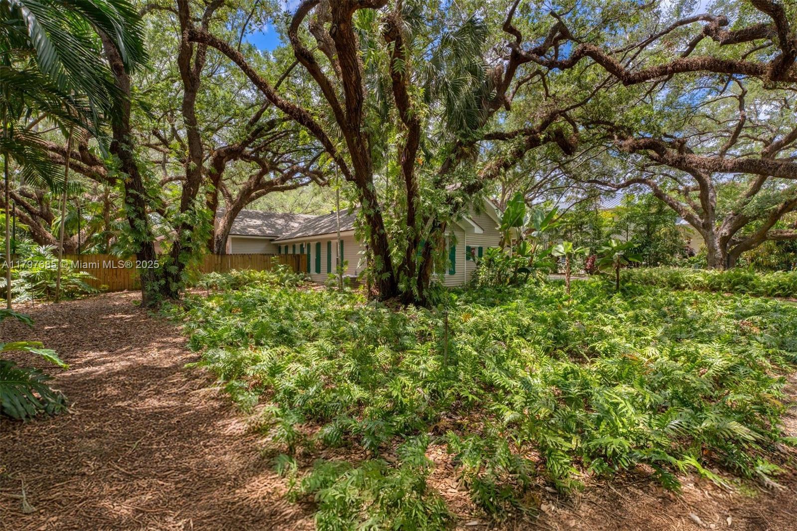 Ponce Davis - Residential