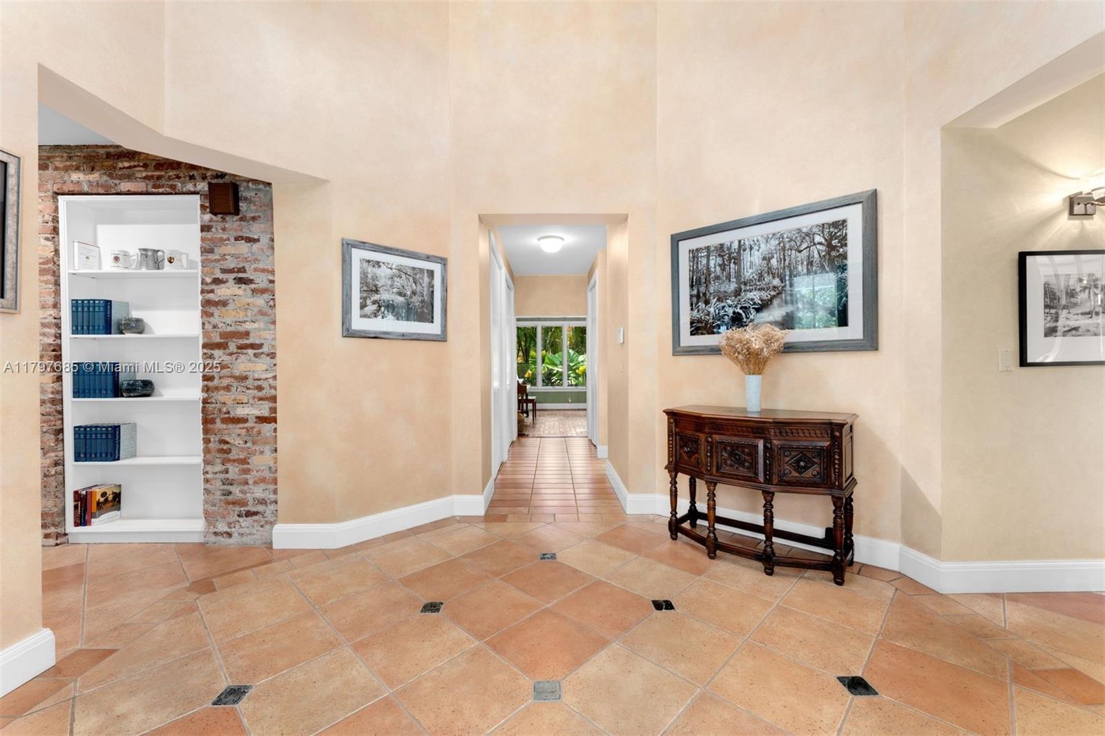 Ponce Davis - Residential