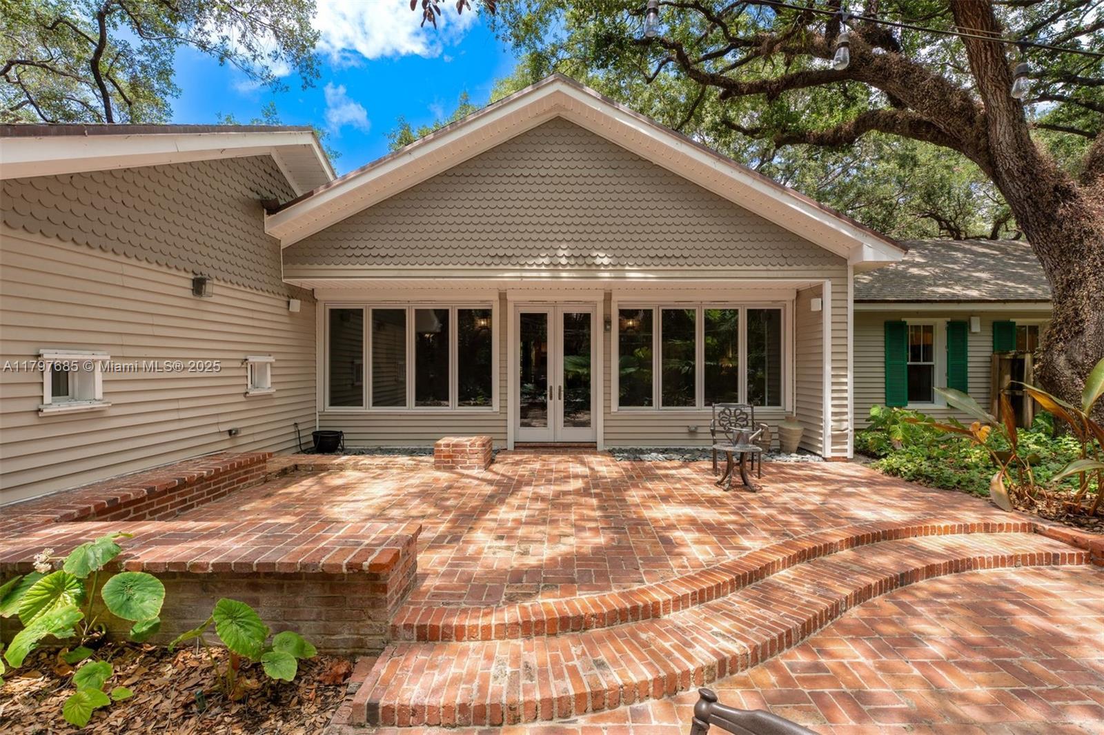 Ponce Davis - Residential