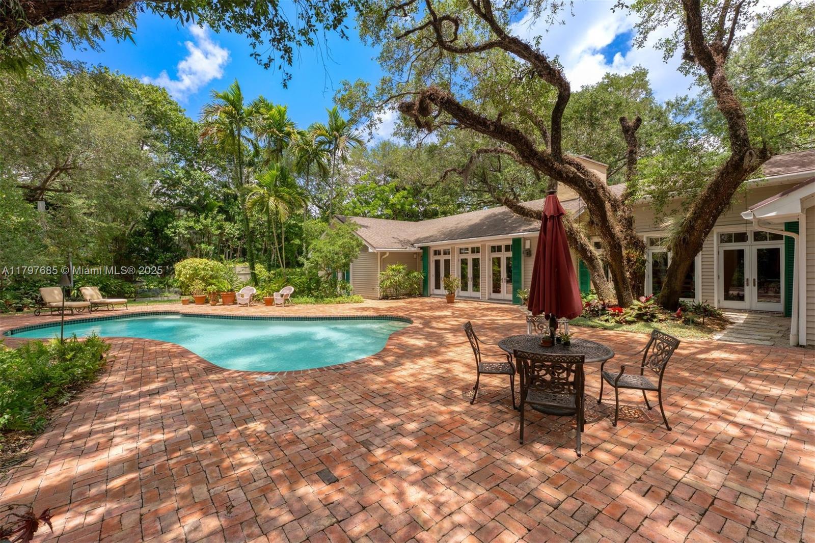 Ponce Davis - Residential