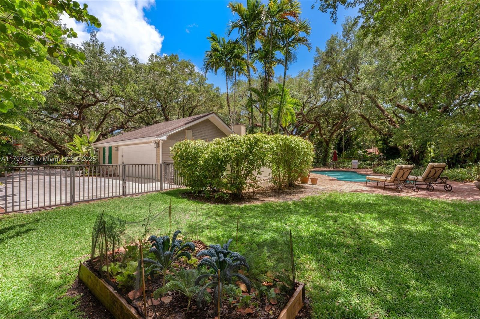 Ponce Davis - Residential