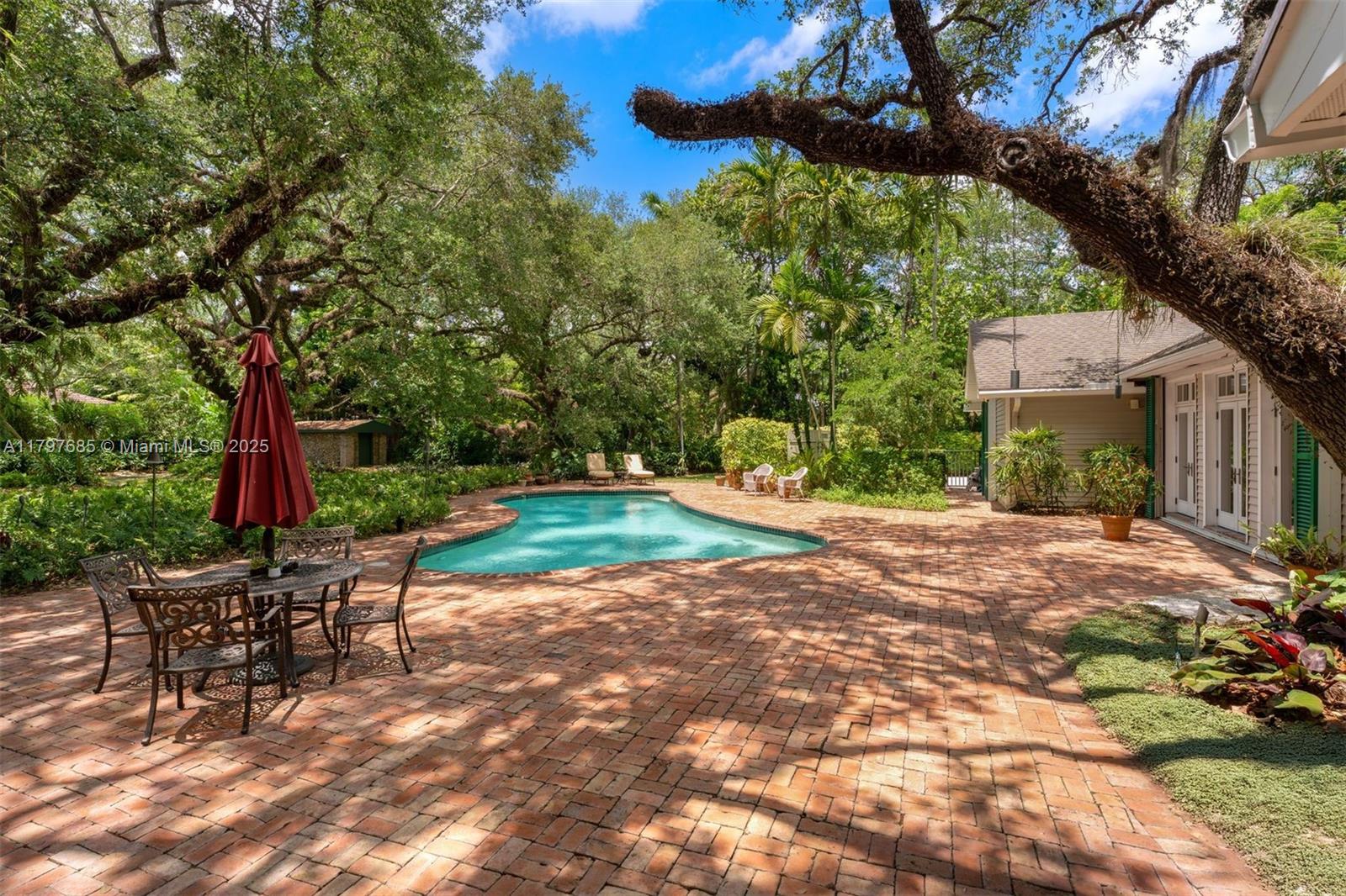 Ponce Davis - Residential