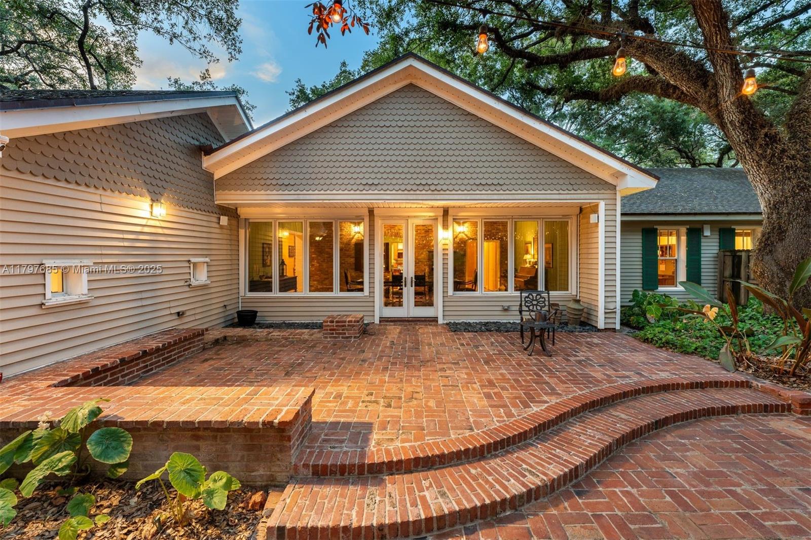 Ponce Davis - Residential