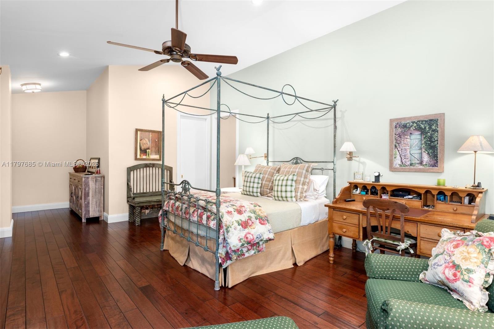 Ponce Davis - Residential