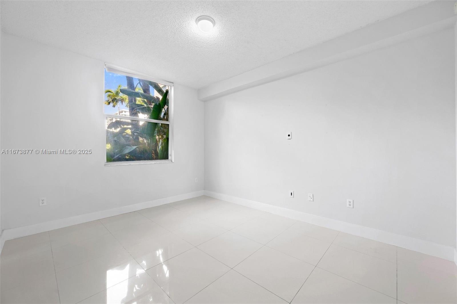 REGENT PARK CONDO - Residential