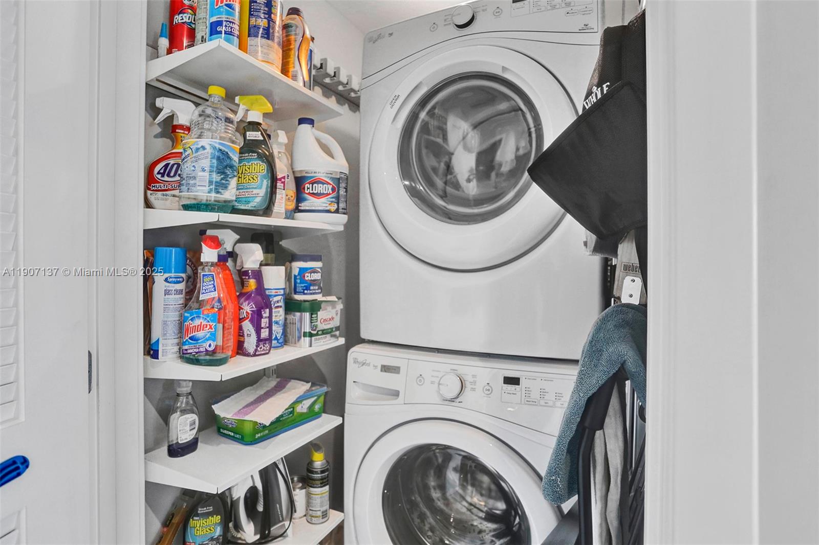 400 SUNNY ISLES CONDO EAS - Residential Lease