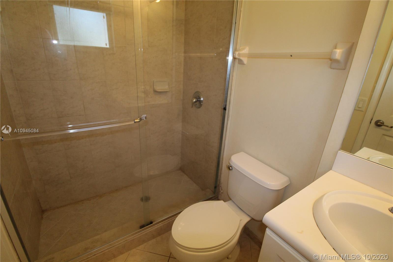 FIJI CONDO NO 3 - Residential