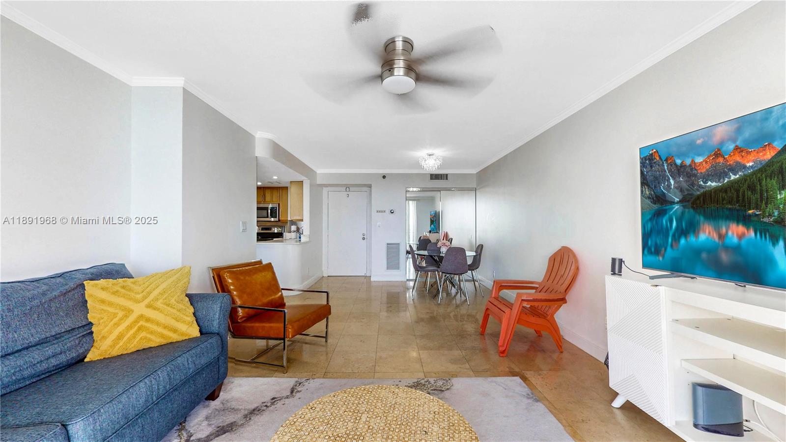 ISOLA CONDO - Residential