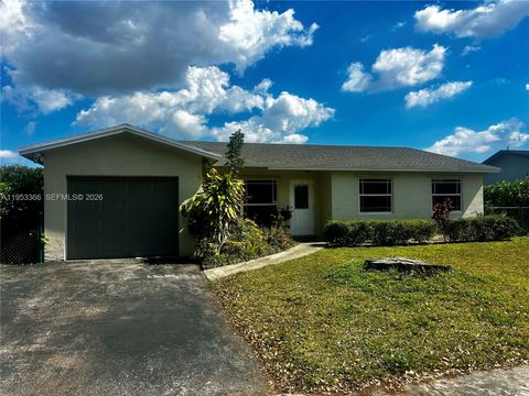 401 NW 83rd Way Pembroke Pines FL 33024