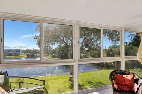 A home in Deerfield Beach