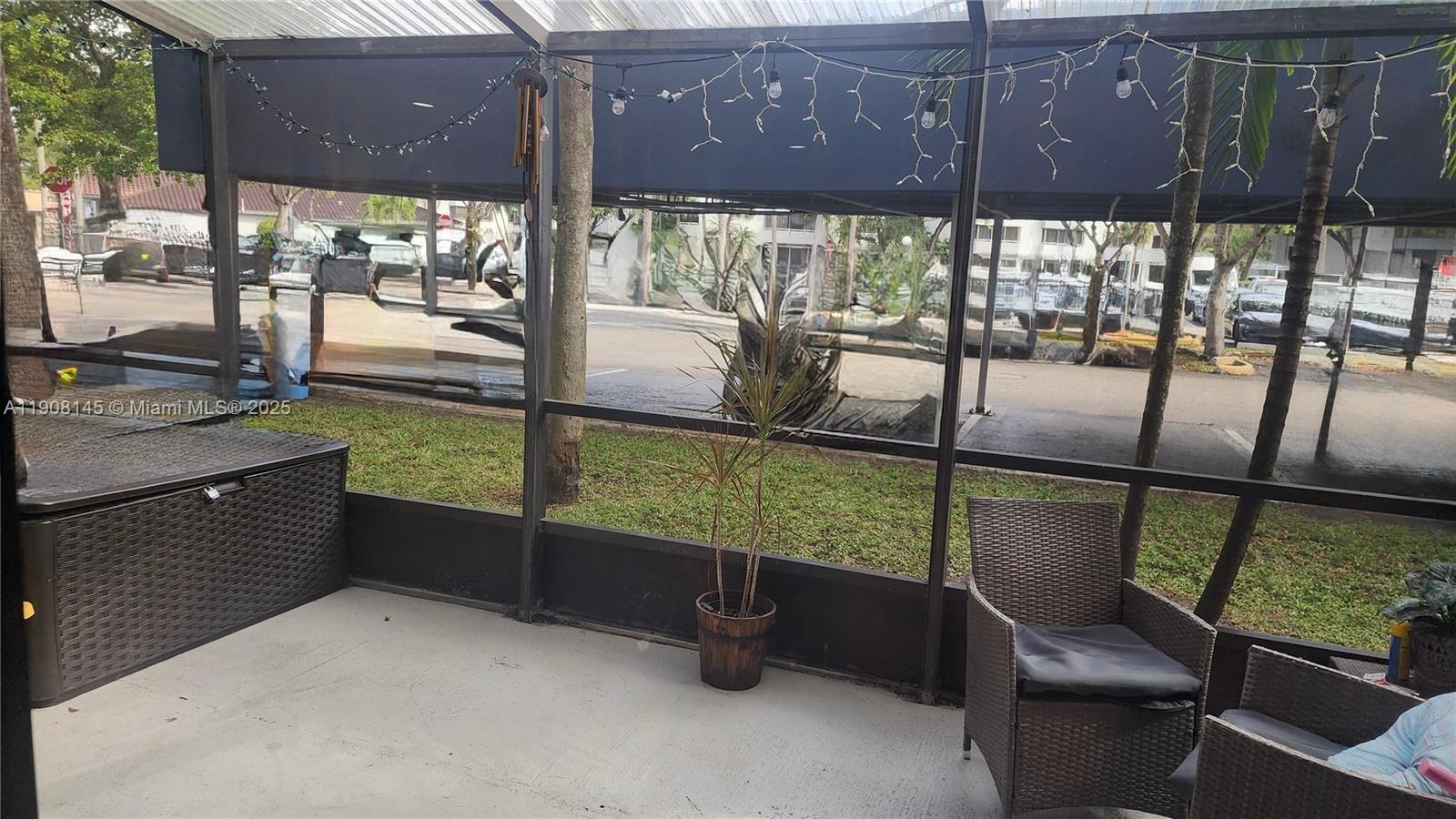 VERABELLA FALLS CONDO - Residential Lease