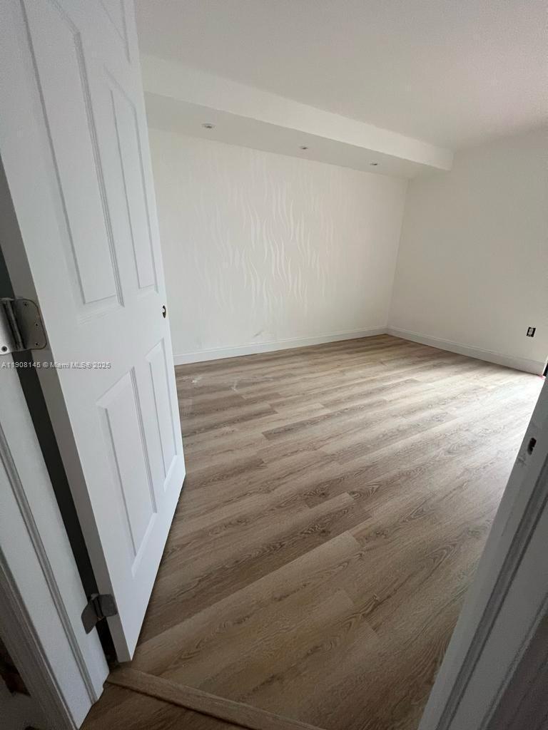 VERABELLA FALLS CONDO - Residential Lease