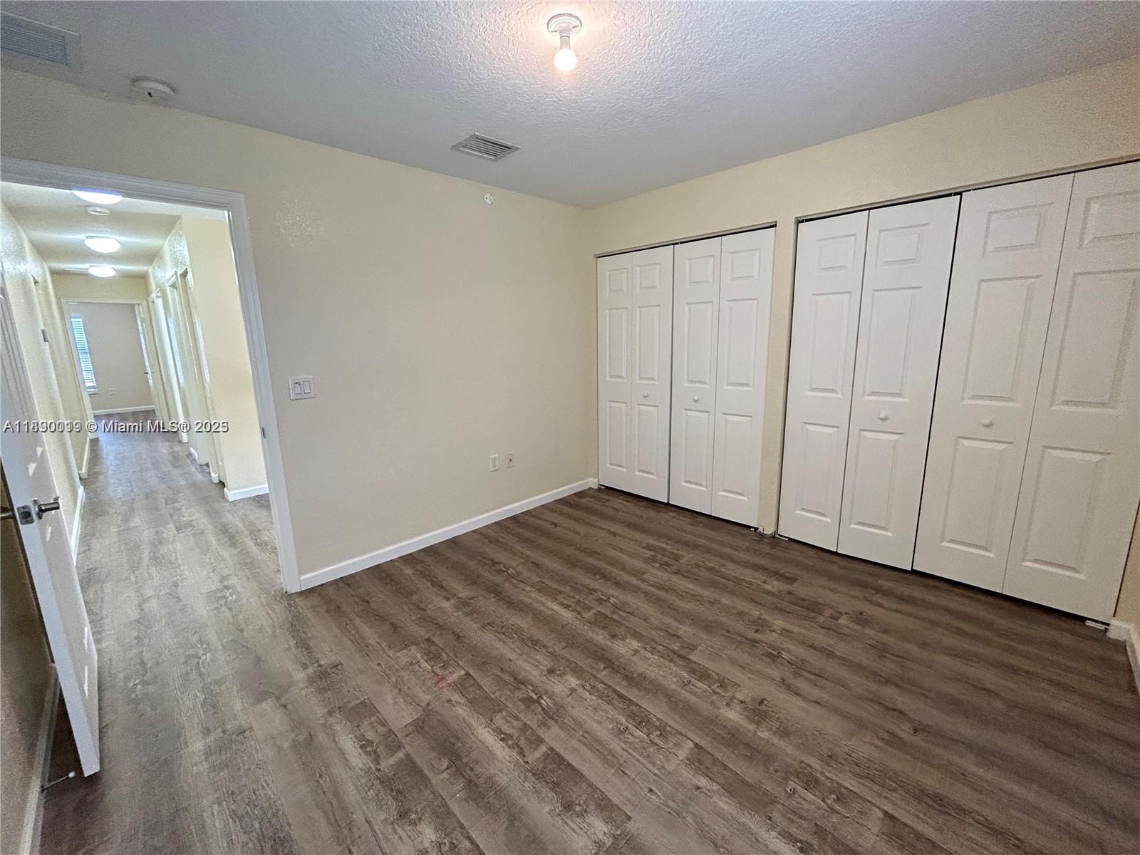 MINI ASSEMBLAGE PUD 1 - Residential Lease
