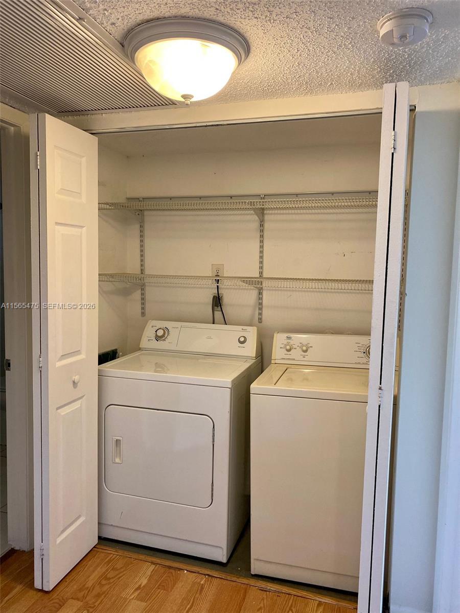 LAS VISTAS AT DORAL CONDO - Residential