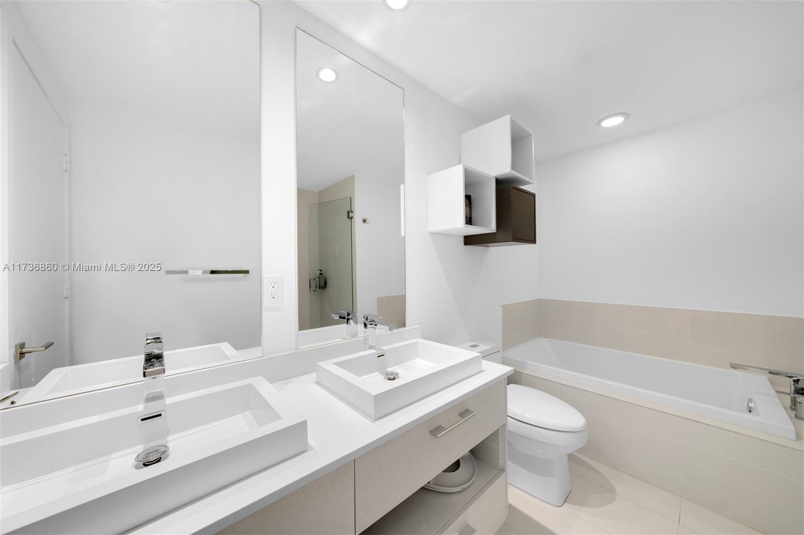 BRICKELL HEIGHTS EAST CON - Residential