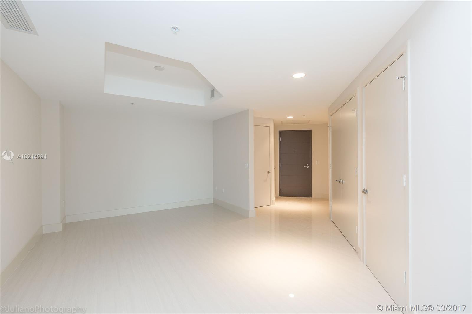 MARINA PALMS RESIDENCES - Residential Lease