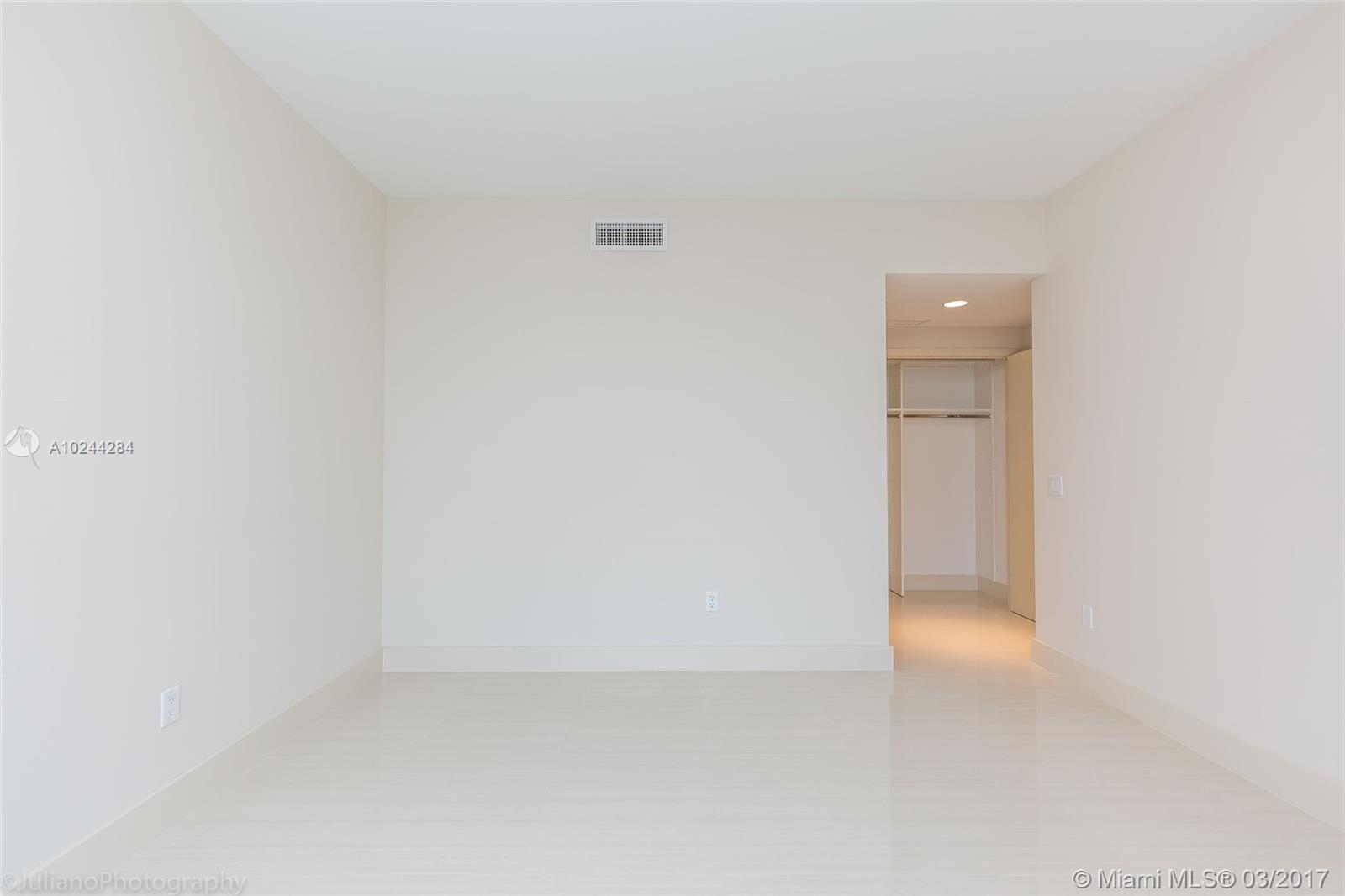 MARINA PALMS RESIDENCES - Residential Lease